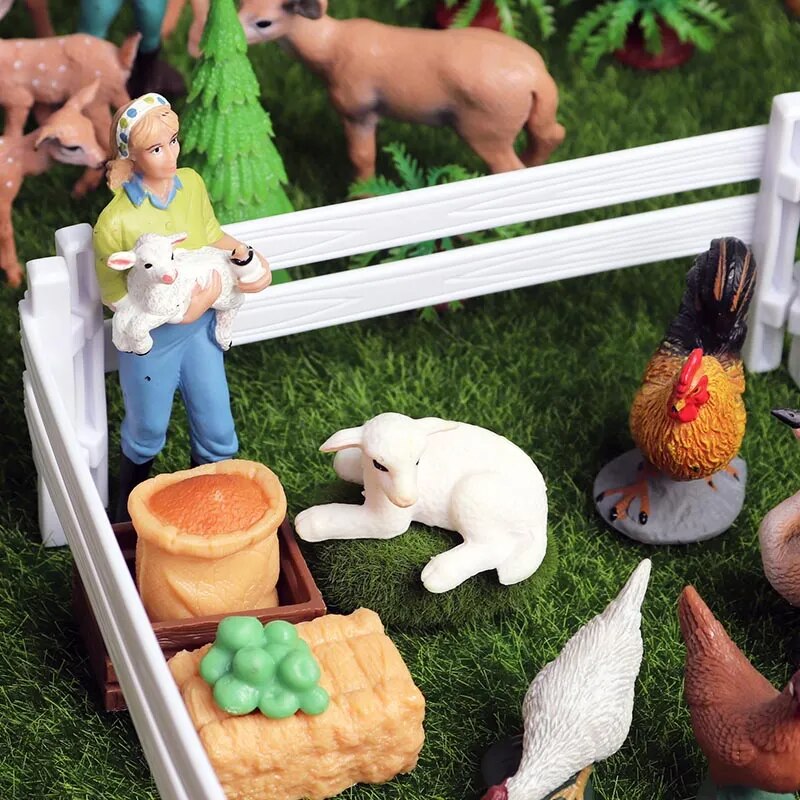 Oenux New Farm House Model Action Figures Miniature Cute Educational Kids Toys